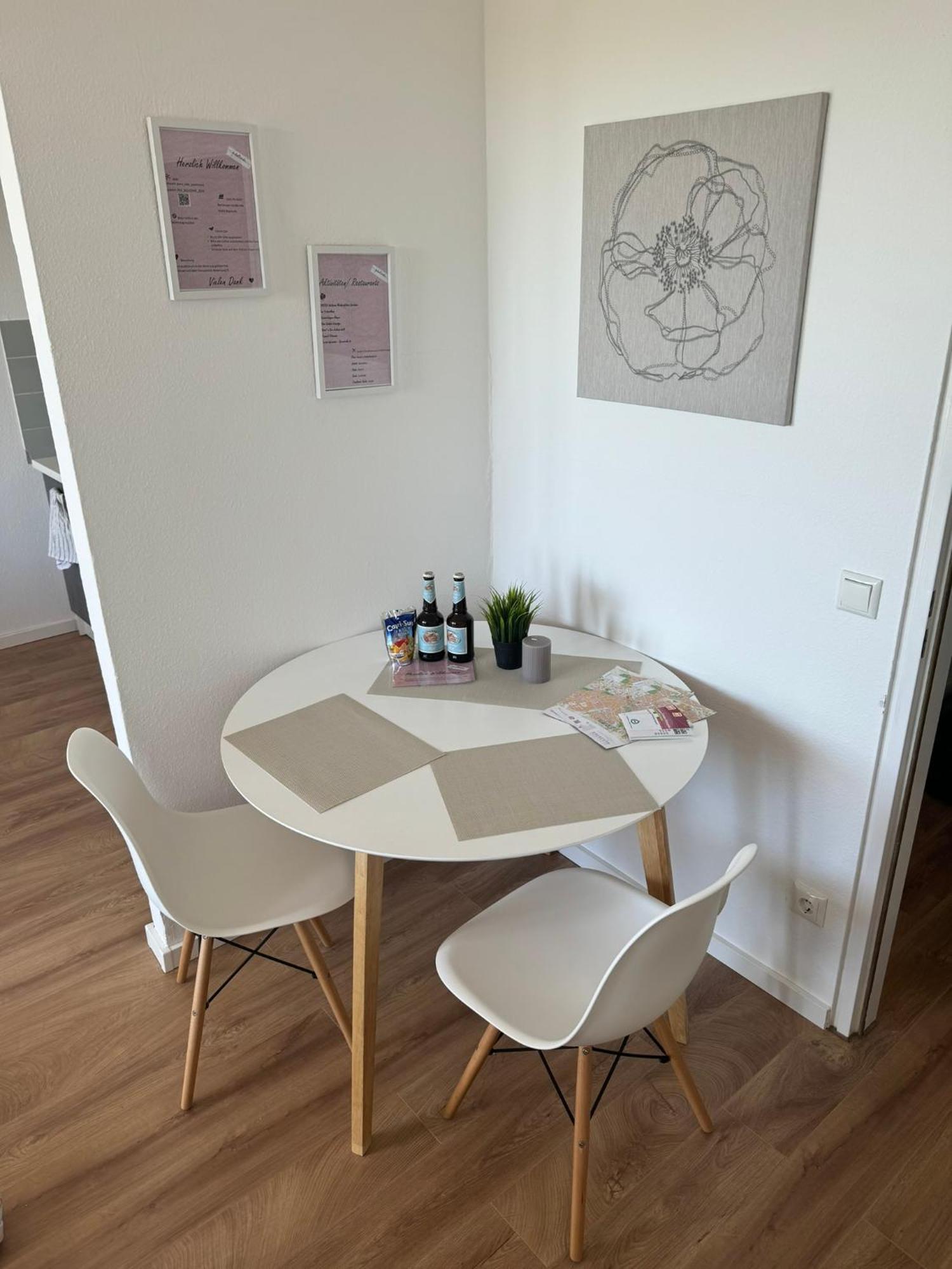 1 Zimmer Wohnung Mit Balkon Und Kueche Μπαϊρόιτ Εξωτερικό φωτογραφία